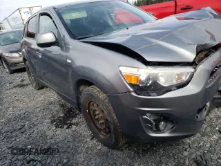 2014 Mitsubishi Outlander Sport SE with VIN 4A4AJ3AU8EE604306, listed as a Copart auction lot 53302015 with Not provided miles and Salvage title. Bid and sale history available at DreamBid. Image 4.