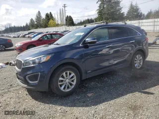 2017 Kia Sorento LX V6 with VIN 5XYPGDA58HG190230, listed as a Copart auction lot 52389825 with 0 mi miles and Salvage Title. Bid and sale history available at carsss.com. Image 1.
