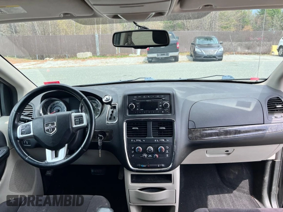 2011 Dodge Grand Caravan SXT with VIN 2D4RN4DG8BR686579, listed as a Copart auction lot 55419365 with 154,256 mi miles and Clean Title. Bid and sale history available at DreamBid. Image 9.