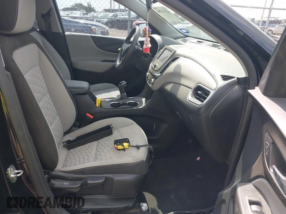 2021 Chevrolet Equinox LS z VIN 2GNAXHEV7M6136715, wystawiony jako IAAI lot #42147388 z przebiegiem Nie podano mil oraz . Historia ofert i sprzedaży dostępna na DreamBid. Obrazek 5.