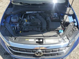 2024 Volkswagen Jetta SE z VIN 3VW7M7BU4RM097495, wystawiony jako Copart lot #56818645 z przebiegiem 6 762 mil mil oraz Szkoda całkowita • Salvage title. Historia ofert i sprzedaży dostępna na DreamBid. Obrazek 11.