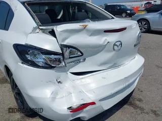 2012 Mazda 3 i Sport with VIN JM1BL1UF8C1528291, listed as a IAAI auction lot 39905957 with 144,366 mi miles and . Bid and sale history available at DreamBid. Image 6.