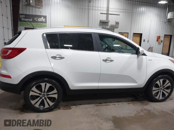 2013 Kia Sportage EX с VIN KNDPCCA28D7460687, выставлен на аукционе IAAI как лот 42467394 с пробегом 84 145 миль миль и . История ставок и продаж доступна на DreamBid. Изображение 13.
