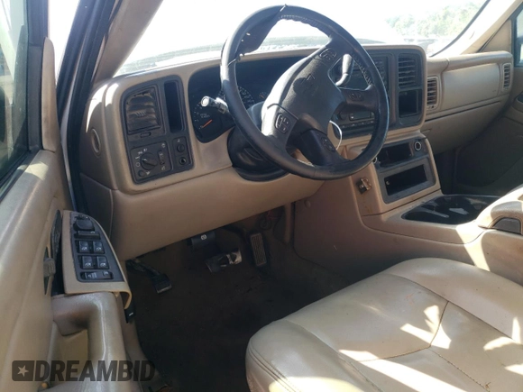 2005 Chevrolet Silverado 3500 LT z VIN 1GCJC33295F944586, wystawiony jako Copart lot #71230574 z przebiegiem 326 804 mil mil oraz Szkody całkowita. Historia ofert i sprzedaży dostępna na DreamBid. Obrazek 8.