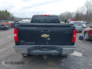 2011 Chevrolet Silverado 1500 LT with VIN 1GCRKSE39BZ300084, listed as a IAAI auction lot 41943867 with 157,056 mi miles and . Bid and sale history available at DreamBid. Image 16.