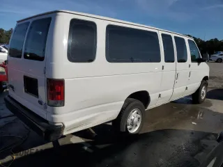 2006 Ford Econoline Passenger XL with VIN 1FBSS31L56DB22968, listed as a Copart auction lot 42565915 with 164,967 mi miles and Salvage Title. Bid and sale history available at carsss.com. Image 3.