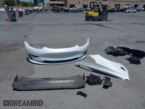 2023 Tesla Model 3 z VIN 5YJ3E1EA4PF454754, wystawiony jako IAAI lot #42665785 z przebiegiem 5 218 mil mil oraz . Historia ofert i sprzedaży dostępna na DreamBid. Obrazek 12.