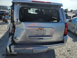 2020 Chevrolet Suburban Premier with VIN 1GNSCJKC0LR235924, listed as a Copart auction lot 67386674 with 0 mi miles and Salvage Title. Bid and sale history available at carsss.com. Image 6.