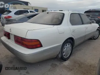 1993 Lexus LS z VIN JT8UF11E4P0182942, wystawiony jako Copart lot #74141754 z przebiegiem Nie podano mil oraz Szkody całkowita. Historia ofert i sprzedaży dostępna na DreamBid. Obrazek 3.