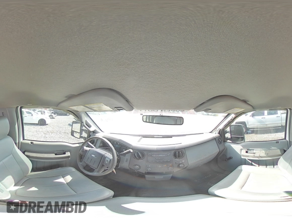 2012 Ford F-250 XL z VIN 1FDBF2A63CEA75803, wystawiony jako Copart lot #48637445 z przebiegiem 118 144 mil mil oraz Szkoda całkowita • Salvage title. Historia ofert i sprzedaży dostępna na DreamBid. Obrazek 14.