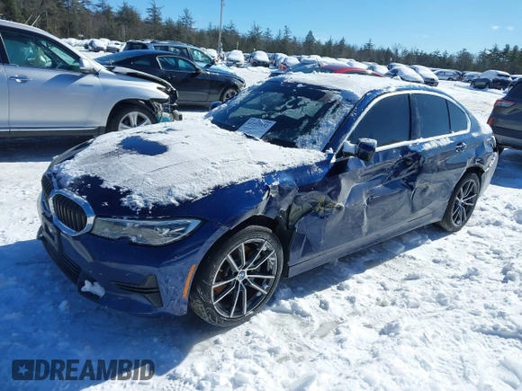2019 BMW 3 Series 330i xDrive with VIN WBA5R7C59KAJ82495, listed as a IAAI auction lot 41597332 with 79,192 mi miles. Bid and sale history available at carsss.com. Image 2.