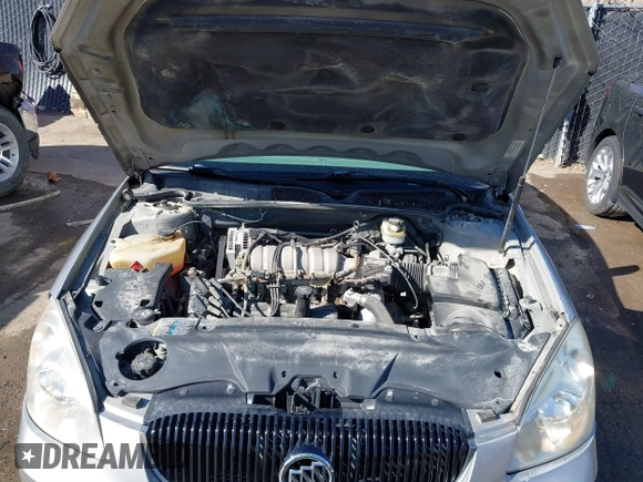 2007 Buick Lucerne V6 CXL with VIN 1G4HD57277U148897, listed as a IAAI auction lot 41743649 with 240,414 mi miles. Bid and sale history available at carsss.com. Image 10.
