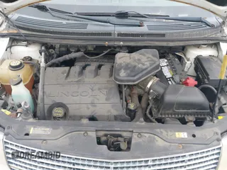 2008 Lincoln MKX with VIN 2LMDU88C28BJ04664, listed as a IAAI auction lot 42127972 with 142,267 mi miles. Bid and sale history available at carsss.com. Image 10.