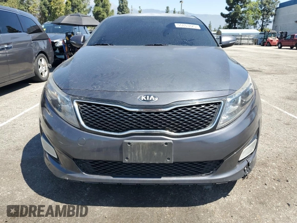 2015 Kia Optima LX z VIN KNAGM4A77F5629558, wystawiony jako Copart lot #55863825 z przebiegiem 143 620 mil mil oraz Szkoda całkowita • Salvage title. Historia ofert i sprzedaży dostępna na DreamBid. Obrazek 5.