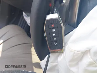2025 Infiniti QX60 Luxe с VIN 5N1AL1FS8SC351486, выставлен на аукционе IAAI как лот 42142372 с пробегом 2 249 миль миль и . История ставок и продаж доступна на DreamBid. Изображение 11.