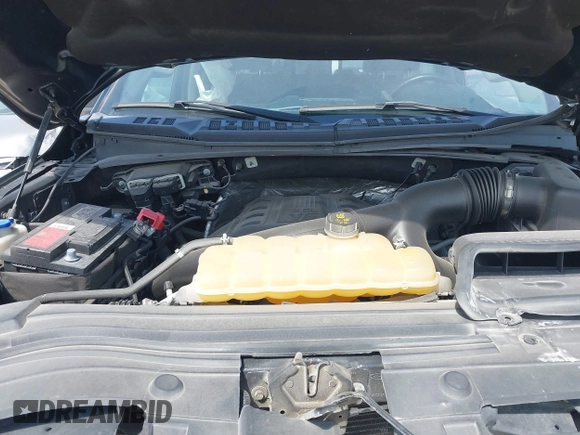 2016 Ford F-150 XLT with VIN 1FTFW1EGXGFD60758, listed as a IAAI auction lot 42060023 with 118,211 mi miles and . Bid and sale history available at carsss.com. Image 10.