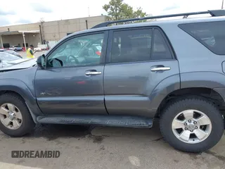 2006 Toyota 4Runner SR5 with VIN JTEZU14RX60080664, listed as a IAAI auction lot 41982517 with 205,749 mi miles and . Bid and sale history available at DreamBid. Image 15.