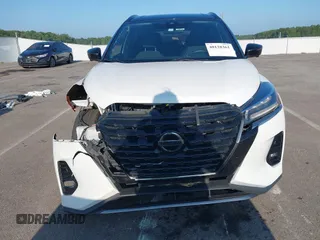 2021 Nissan Kicks SR with VIN 3N1CP5DV3ML529482, listed as a IAAI auction lot 40128361 with 65,686 mi miles and . Bid and sale history available at DreamBid. Image 13.