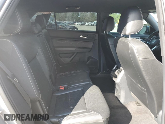 2022 Volkswagen Atlas SE with VIN 1V2LC2CAXNC201218, listed as a Copart auction lot 44107505 with 63,897 mi miles and Salvage title. Bid and sale history available at DreamBid. Image 11.