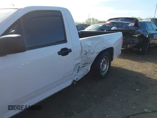 2010 Chevrolet Colorado Work Truck z VIN 1GCCSBD90A8124994, wystawiony jako IAAI lot #42118955 z przebiegiem 188 672 mil mil oraz . Historia ofert i sprzedaży dostępna na DreamBid. Obrazek 6.