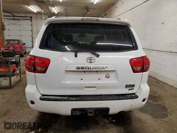 2013 Toyota Sequoia SR5 with VIN 5TDBW5G18DS083294, listed as a Copart auction lot 44613895 with 260,983 mi miles and Salvage Title. Bid and sale history available at carsss.com. Image 6.