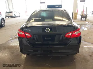 2017 Nissan Altima 2.5 SR with VIN 1N4AL3AP8HC243368, listed as a IAAI auction lot 41658246 with 132,481 mi miles. Bid and sale history available at carsss.com. Image 16.