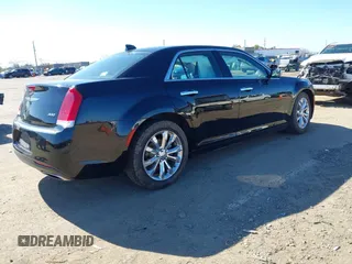 2019 Chrysler 300 Limited with VIN 2C3CCAKG8KH610865, listed as a IAAI auction lot 41668294 with 121,656 mi miles. Bid and sale history available at carsss.com. Image 4.
