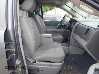 2008 Dodge Durango SLT with VIN 1D8HB48N38F135424, listed as a IAAI auction lot 42361776 with 203,876 mi miles and . Bid and sale history available at DreamBid. Image 5.