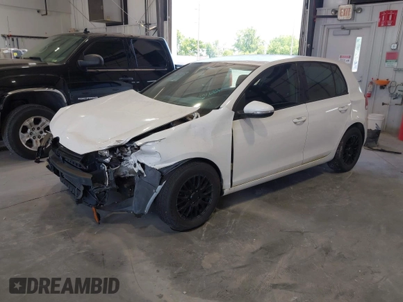 2010 Volkswagen Golf с VIN WVWDA7AJ8AW082248, выставлен на аукционе IAAI как лот 42484551 с пробегом 121 632 миль миль и . История ставок и продаж доступна на DreamBid. Изображение 2.