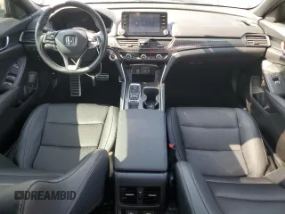 2021 Honda Accord Sport with VIN 1HGCV2F33MA002385, listed as a Copart auction lot 60171045 with 31,070 mi miles and Salvage title. Bid and sale history available at DreamBid. Image 8.