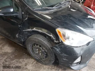 2012 Toyota Prius c One with VIN JTDKDTB39C1526082, listed as a IAAI auction lot 41619243 with 98,504 mi miles. Bid and sale history available at carsss.com. Image 6.