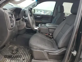 2020 Chevrolet Silverado 1500 LT with VIN 1GCRYDEDXLZ272512, listed as a Copart auction lot 51138285 with 100,051 mi miles and Salvage Title. Bid and sale history available at carsss.com. Image 7.