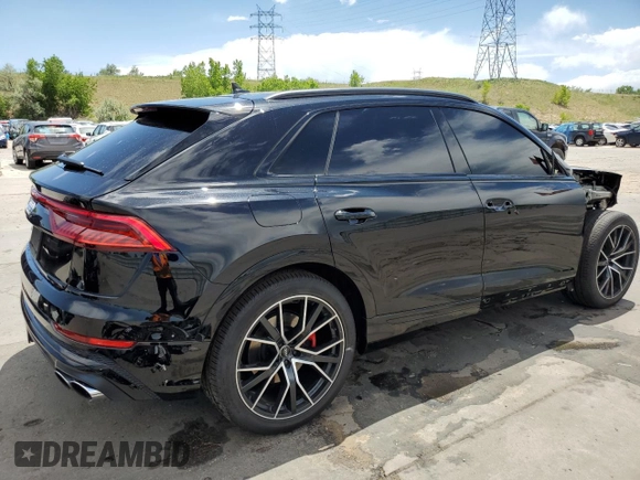 2021 Audi SQ8 Prestige z VIN WA1CWBF1XMD001592, wystawiony jako Copart lot #55723694 z przebiegiem 24 528 mil mil oraz Szkoda całkowita • Salvage title. Historia ofert i sprzedaży dostępna na DreamBid. Obrazek 3.
