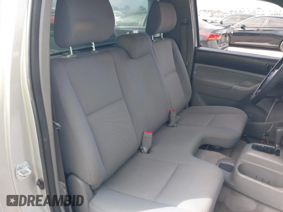 2007 Toyota Tacoma with VIN 5TENX22N77Z423352, listed as a IAAI auction lot 41615263 with 82,696 mi miles. Bid and sale history available at carsss.com. Image 8.