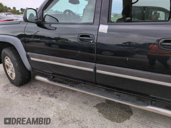 2005 Chevrolet Avalanche Z66 with VIN 3GNEC12Z35G258098, listed as a Copart auction lot 74543374 with Not Provided miles and Salvage Title. Bid and sale history available at carsss.com. Image 12.