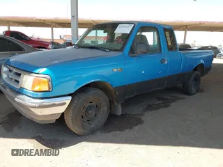 1996 Ford Ranger XL z VIN 1FTCR14U7TPA61282, wystawiony jako IAAI lot #42534327 z przebiegiem 155 875 mil mil oraz . Historia ofert i sprzedaży dostępna na DreamBid. Obrazek 2.