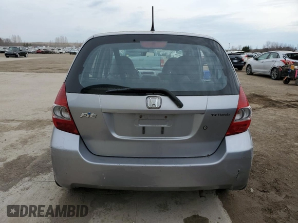 2008 Honda Fit с VIN JHMGD384X8S809743, выставлен на аукционе Copart как лот 54582535 с пробегом 181 214 миль миль и Чистый • Clean title. История ставок и продаж доступна на DreamBid. Изображение 6.