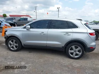 2018 Lincoln MKC Premiere with VIN 5LMCJ1C94JUL08589, listed as a IAAI auction lot 42133449 with 90,827 mi miles and . Bid and sale history available at DreamBid. Image 15.