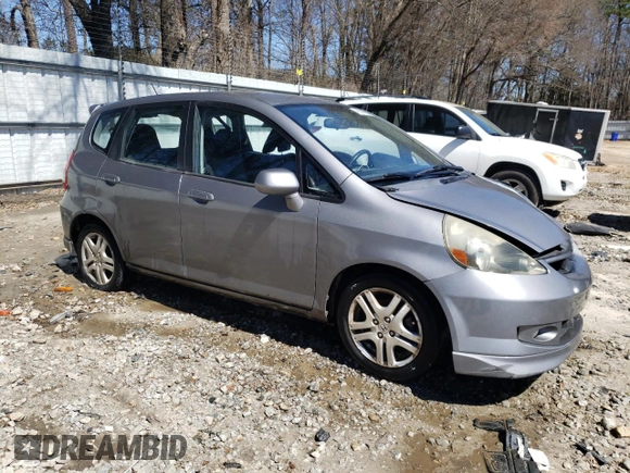 2007 Honda Fit Sport with VIN JHMGD38677S063204, listed as a Copart auction lot 48680995 with 233,496 mi miles and Salvage Title. Bid and sale history available at carsss.com. Image 4.
