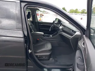 2023 Jeep Grand Cherokee Limited with VIN 1C4RJHBG8PC534059, listed as a IAAI auction lot 42531333 with 27,527 mi miles and . Bid and sale history available at DreamBid. Image 5.