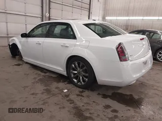 2014 Chrysler 300 with VIN 2C3CCAGG9EH365877, listed as a IAAI auction lot 41500564 with 89,384 mi miles. Bid and sale history available at carsss.com. Image 3.