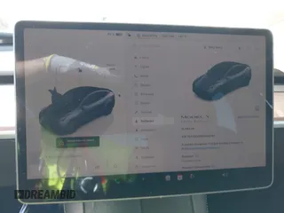 2024 Tesla Model Y с VIN 7SAYGDED6RF102745, выставлен на аукционе IAAI как лот 41824709 с пробегом 13 842 миль миль и . История ставок и продаж доступна на DreamBid. Изображение 7.