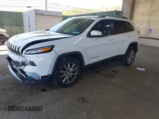 2018 Jeep Cherokee Limited z VIN 1C4PJMDB9JD549981, wystawiony jako IAAI lot #42157930 z przebiegiem 107 931 mil mil oraz . Historia ofert i sprzedaży dostępna na DreamBid. Obrazek 2.