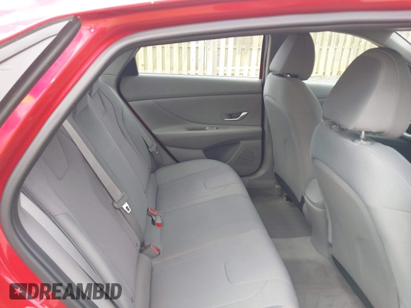 2022 Hyundai Elantra SE with VIN 5NPLL4AGXNH072597, listed as a IAAI auction lot 42040815 with 24,582 mi miles and . Bid and sale history available at DreamBid. Image 8.