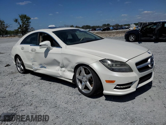 2014 Mercedes-Benz CLS-Class CLS 550 with VIN WDDLJ7DB1EA119293, listed as a Copart auction lot 52951955 with 85,407 mi miles and Non Repairable. Bid and sale history available at carsss.com. Image 4.