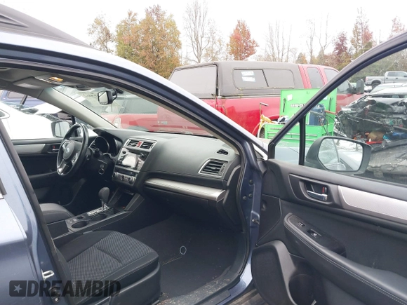 2016 Subaru Outback 2.5i Premium with VIN 4S4BSAHCXG3247005, listed as a IAAI auction lot 41372062 with 89,829 mi miles. Bid and sale history available at carsss.com. Image 5.