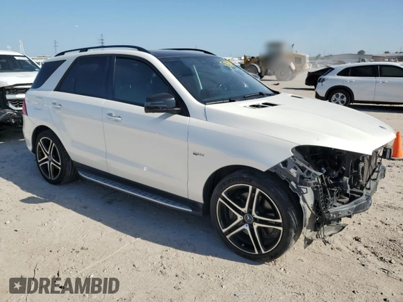 2018 Mercedes-Benz GLE 43 AMG with VIN 4JGDA6EB8JB016752, listed as a Copart auction lot 52550415 with 88,506 mi miles and Salvage title. Bid and sale history available at DreamBid. Image 4.