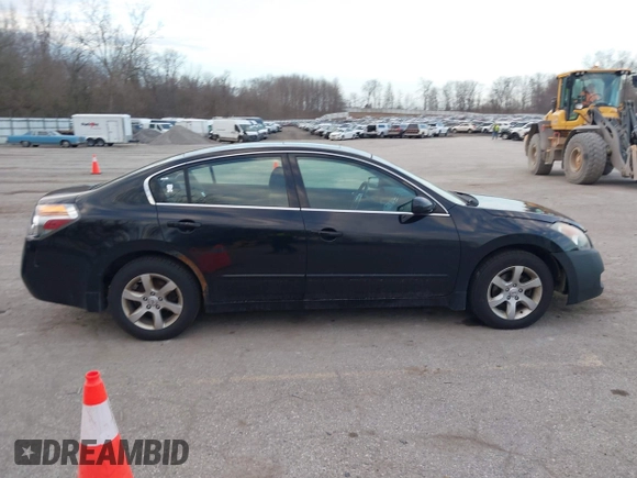 2008 Nissan Altima 2.5 SL with VIN 1N4AL21E78N559759, listed as a IAAI auction lot 41822280 with 175,100 mi miles. Bid and sale history available at carsss.com. Image 13.