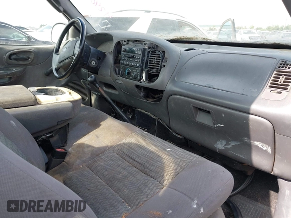 2003 Ford F-150 XL с VIN 2FTRF17273CA55352, выставлен на аукционе IAAI как лот 42408446 с пробегом 113 080 миль миль и . История ставок и продаж доступна на DreamBid. Изображение 5.