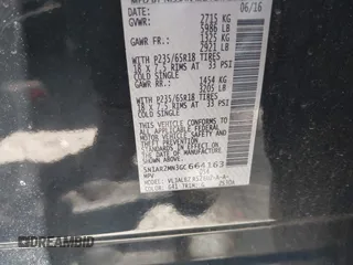 2016 Nissan Pathfinder SV with VIN 5N1AR2MN3GC664163, listed as a IAAI auction lot 42071463 with 214,767 mi miles. Bid and sale history available at carsss.com. Image 9.